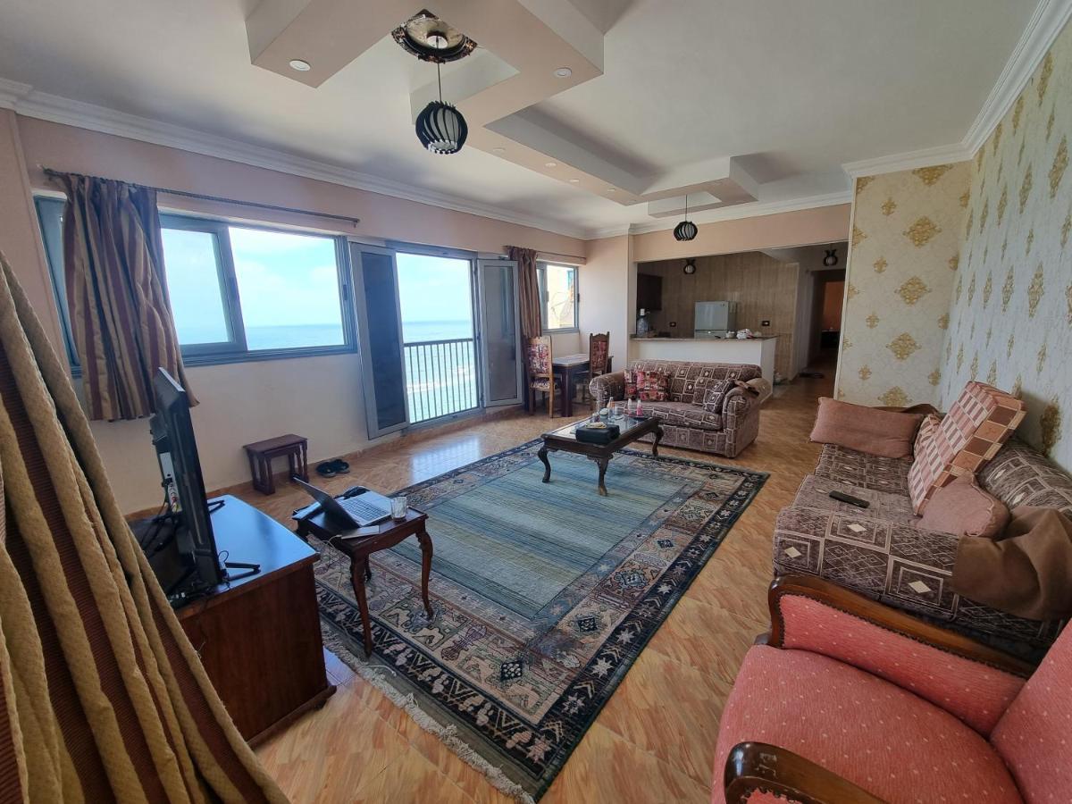 Panoramic Sea View Zamzm Flat Miami Family شقة فندقية زمزم بانورما بشاطئ ميامي - الاسكندرية صف اول مباشر علي بحر - عائلات فقط อเล็กซานเดรีย ภายนอก รูปภาพ