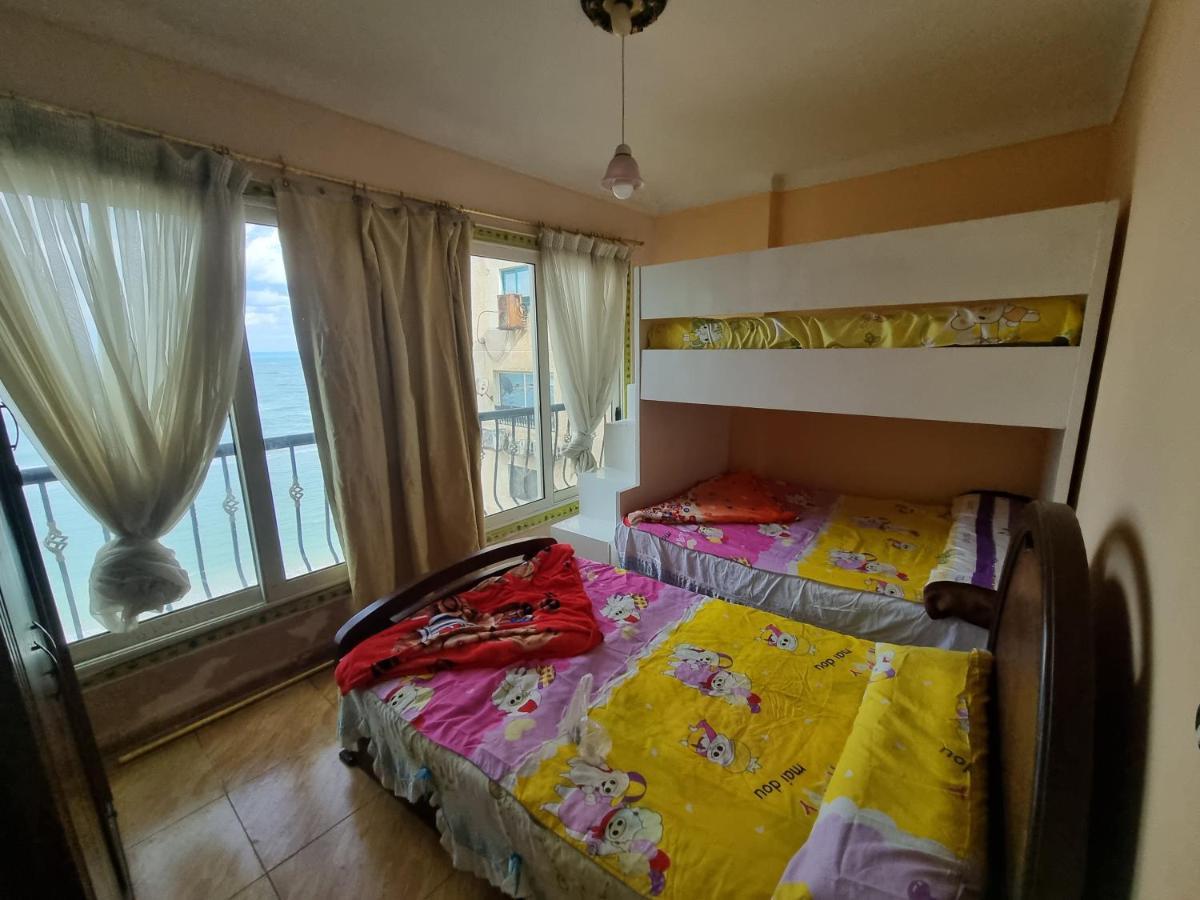 Panoramic Sea View Zamzm Flat Miami Family شقة فندقية زمزم بانورما بشاطئ ميامي - الاسكندرية صف اول مباشر علي بحر - عائلات فقط อเล็กซานเดรีย ภายนอก รูปภาพ